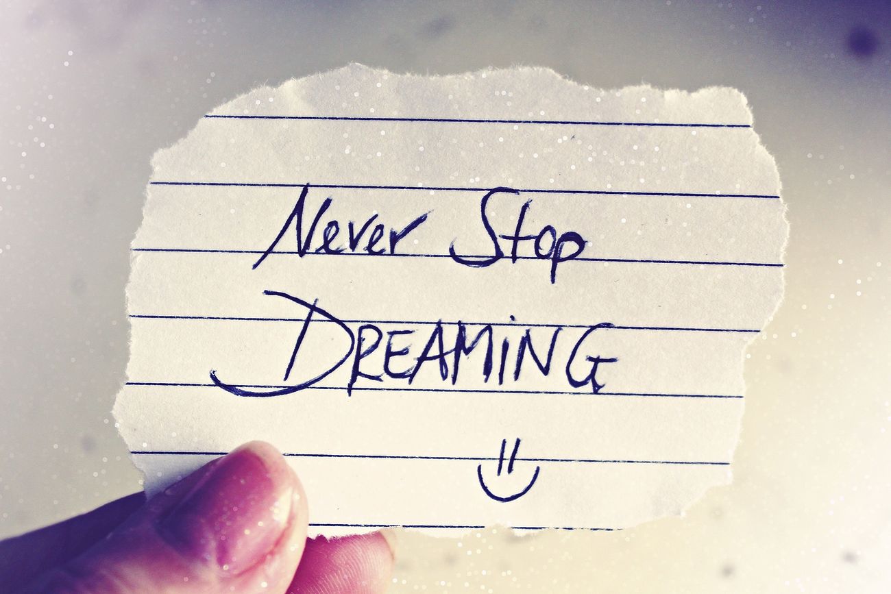 Free never stop dreaming image